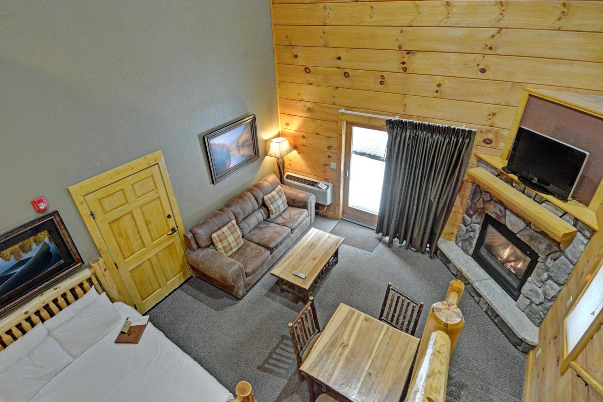 The Lodges At Sunset Village Мак-Генри Номер фото